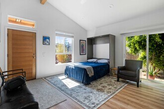 4007 W 60th St in Los Angeles, CA - Building Photo - Building Photo