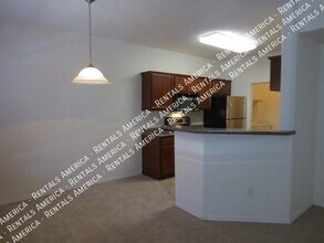 17017 N 12th St in Phoenix, AZ - Building Photo - Building Photo