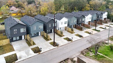 1207 Dewalt St in Houston, TX - Building Photo - Building Photo