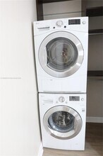 1010 SE 15th St, Unit 110 in Fort Lauderdale, FL - Building Photo - Building Photo
