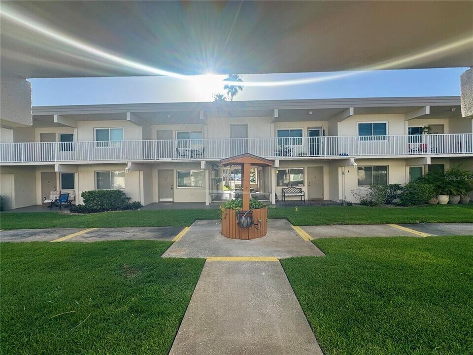 6700 1st Ave S in St. Petersburg, FL - Building Photo