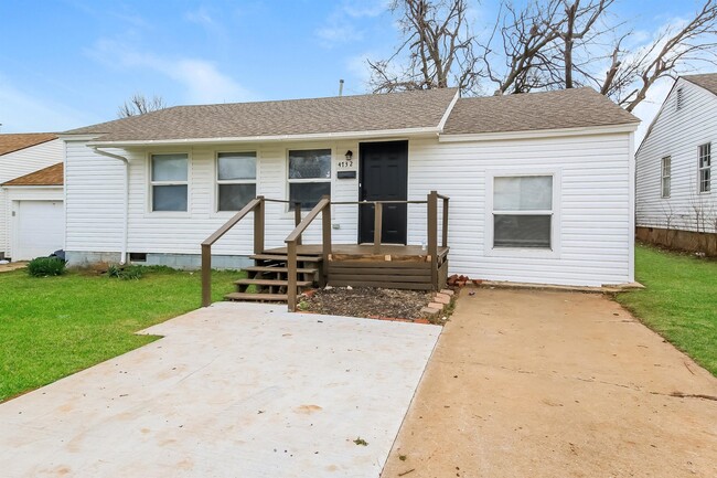 4732 SE 24th St in Del City, OK - Building Photo - Building Photo