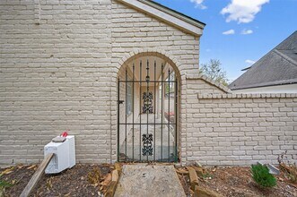 5414 Spanish Oak Dr in Houston, TX - Building Photo - Building Photo