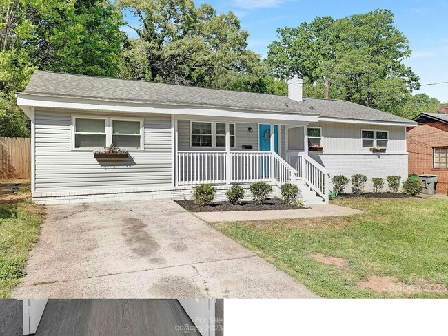 property at 3216 Credenza Rd