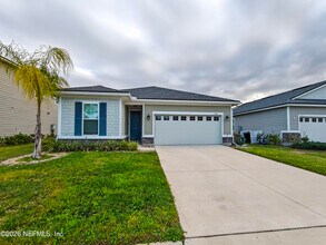 1876 Amberly Dr in Middleburg, FL - Building Photo - Building Photo