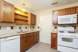 3810 Village Well Dr in Humble, TX - Building Photo - Building Photo