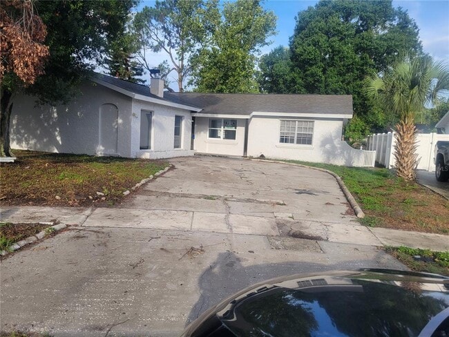 property at 904 Winchester Ct