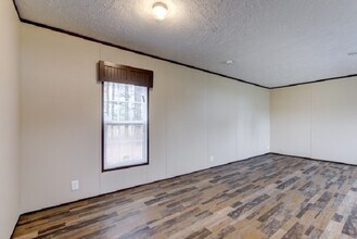 96 Luart Dr in Lillington, NC - Building Photo - Building Photo