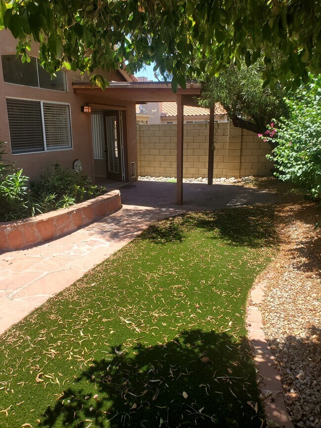4750 E Angela Dr in Phoenix, AZ - Building Photo - Building Photo