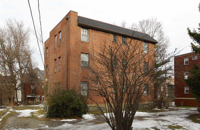 6711 Thomas Blvd in Pittsburgh, PA - Foto de edificio - Building Photo