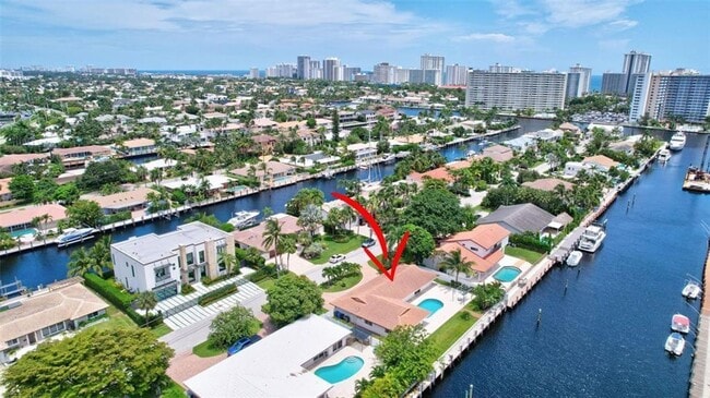 property at 2824 NE 35th St