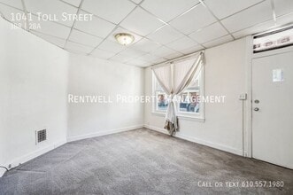 1041 Toll St in Eddystone, PA - Building Photo - Building Photo