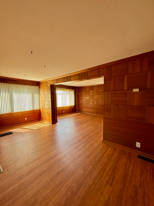 90 Laverack Ave in Depew, NY - Building Photo