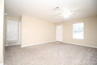 6845 Roundup Ln in Milton, FL - Building Photo - Building Photo