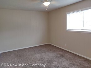 2409 W Ave N in San Angelo, TX - Building Photo - Building Photo