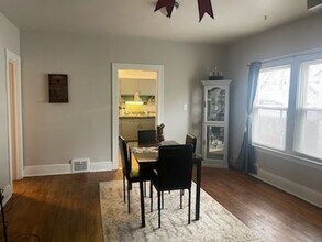 2224 lewis dr in Lakewood, OH - Building Photo - Building Photo