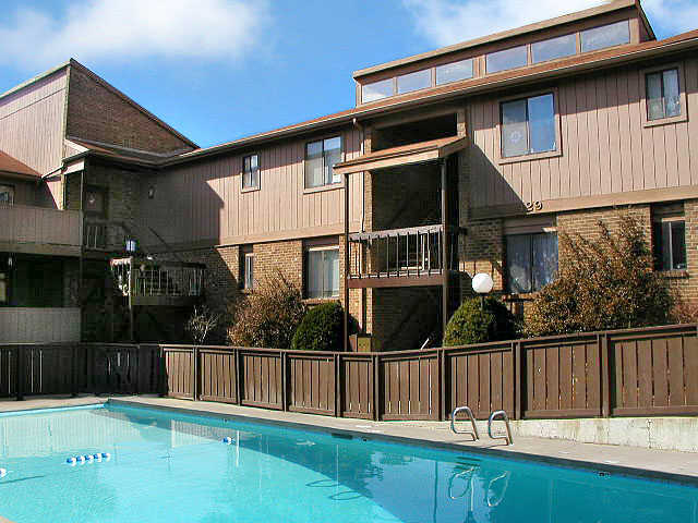 Grandin Club Apartments in Cincinnati, OH - Foto de edificio