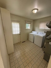 2169 Williamson Ave in Burton, MI - Building Photo - Building Photo