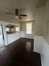 307 E Lambert St in San Antonio, TX - Building Photo - Building Photo