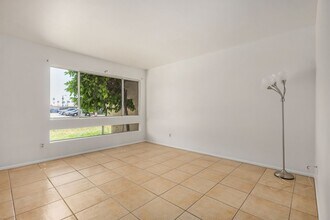 1052 S San Jose in Mesa, AZ - Building Photo - Building Photo