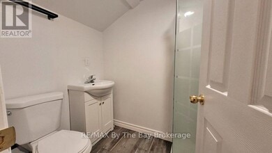 280 River Rd E in Wasaga Beach, ON - Building Photo - Building Photo