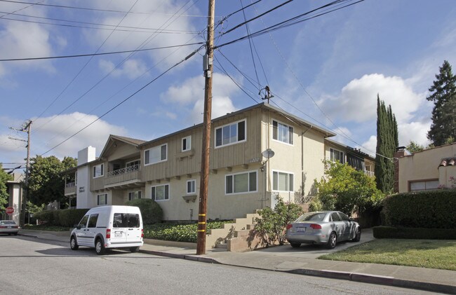 Menlo Terrace in Menlo Park, CA - Foto de edificio - Building Photo