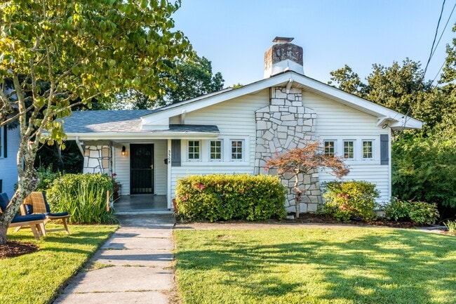 3308 Alta Vista Dr in Chattanooga, TN - Building Photo - Building Photo