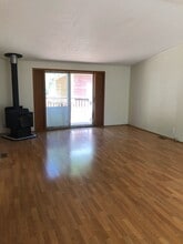 93763 Spalding Ln in Coos Bay, OR - Building Photo - Building Photo