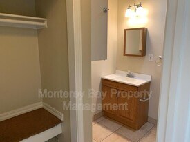 211 Forest Ave in Pacific Grove, CA - Building Photo