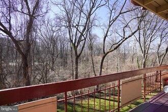 4251 Americana Dr in Annandale, VA - Building Photo - Building Photo