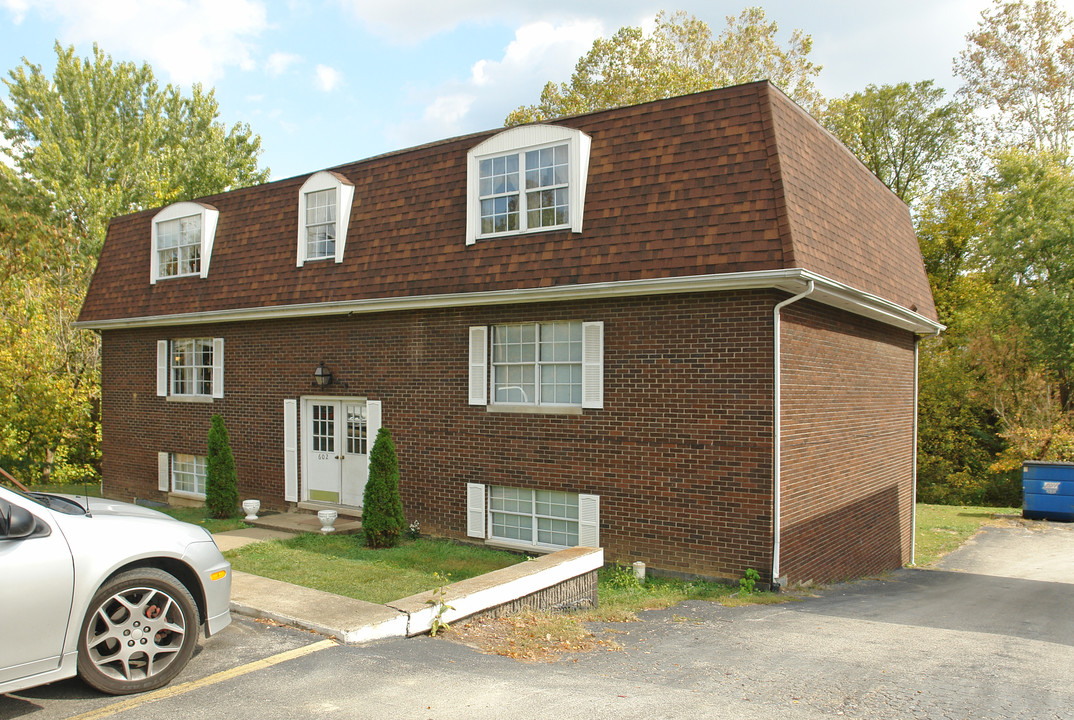 Lynndale Apartments in Ceredo, WV - Building Photo