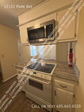 12332 Park Ave in Yukon, OK - Building Photo - Building Photo