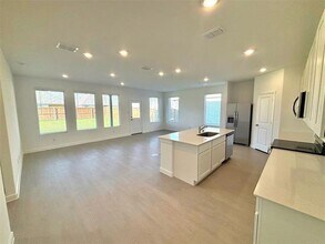 504 Capstone Ct in Princeton, TX - Foto de edificio - Building Photo