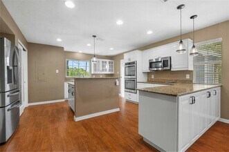 13003 S Madrone Trail in Austin, TX - Building Photo - Building Photo