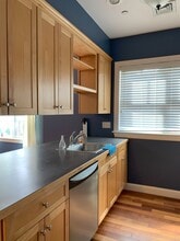 81 Westminster Ave, Unit #F in Boston, MA - Foto de edificio - Building Photo