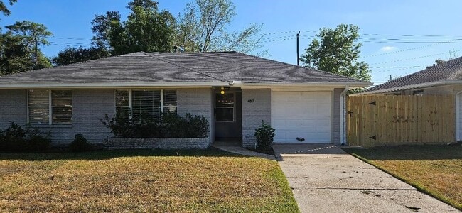 4817 Lido Ln in Houston, TX - Building Photo - Building Photo