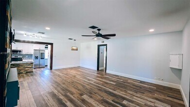 4587 Barrett St in Delray Beach, FL - Building Photo - Building Photo
