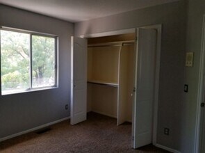 3019 Bayberry Cir in Saint George, UT - Building Photo - Building Photo
