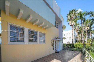760 Euclid Ave, Unit 204 in Miami Beach, FL - Foto de edificio - Building Photo