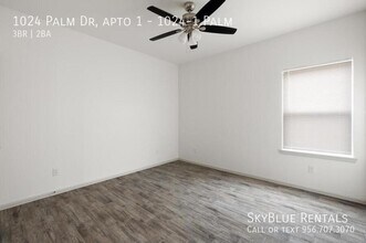 1024 Palm Dr in Alamo, TX - Building Photo - Building Photo