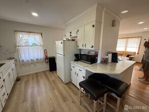 153 Prospect Ave in Edison, NJ - Building Photo - Building Photo