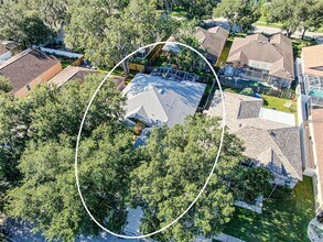 2634 Brookville Dr in Valrico, FL - Building Photo - Building Photo