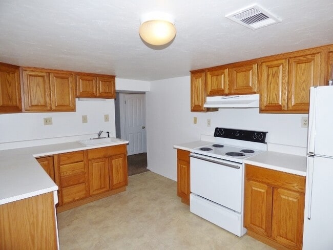 767 Lisonbee Ave S in Millcreek, UT - Building Photo - Building Photo