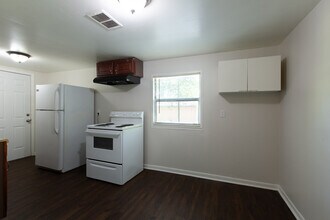 5226 Potomac Ave in Jacksonville, FL - Building Photo - Building Photo