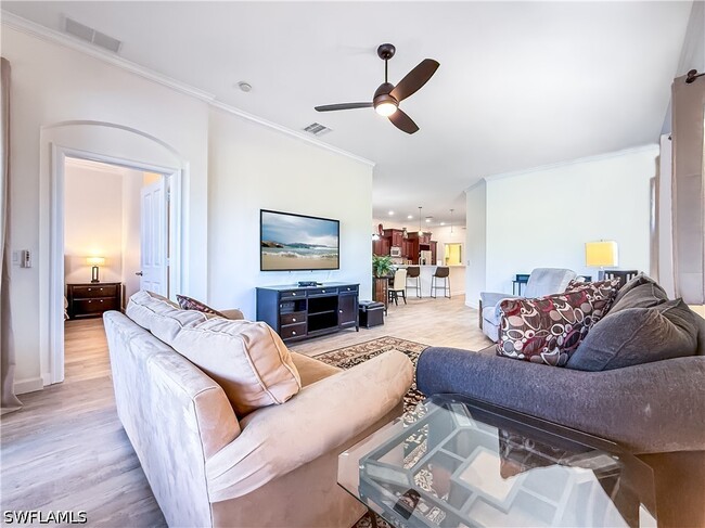 property at 8524 Via Lungomare Cir