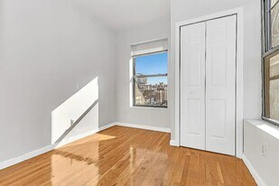 101 Delancey St, Unit 4 in New York, NY - Building Photo