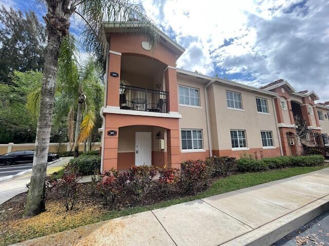 3760 N Jog Rd, Unit 101 in Royal Palm Beach, FL - Building Photo - Building Photo