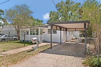 2821 Marconi St in Tampa, FL - Building Photo - Building Photo