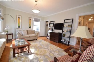 62 Chestnut St-Unit -6g in Brookline, MA - Building Photo - Building Photo