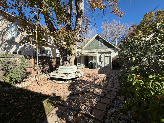 251 S Lafayette St in Denver, CO - Foto de edificio - Building Photo